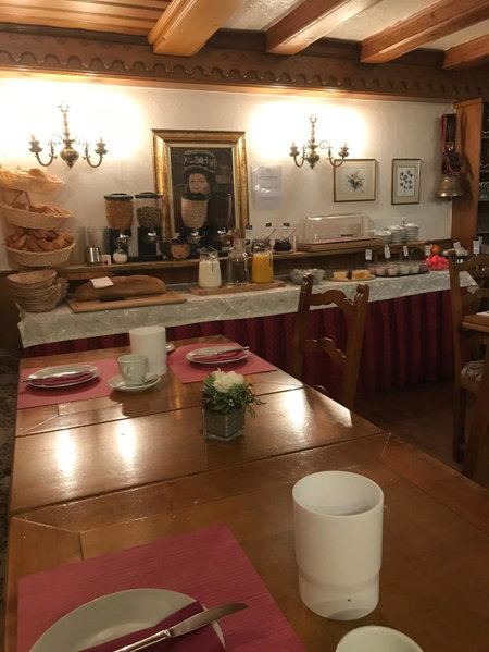 Petit Helvetia Budget Hotel, Zermatt, Schweiz