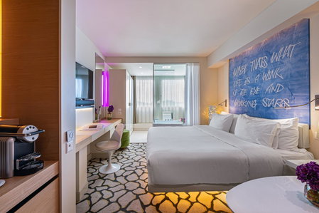 N’vY Manotel, Geneve, Suiza