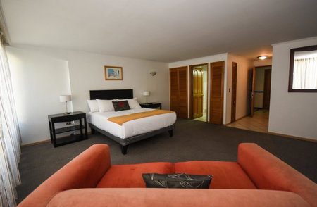 Hotel Casa Nogales, Villa Presidente Frei, Chili