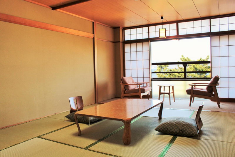 Miyajima Seaside Hotel, Hatsukaichi, Japan