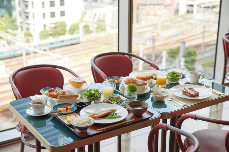 Four Seasons Hotel Tokyo at Marunouchi, Tokyo, Japan