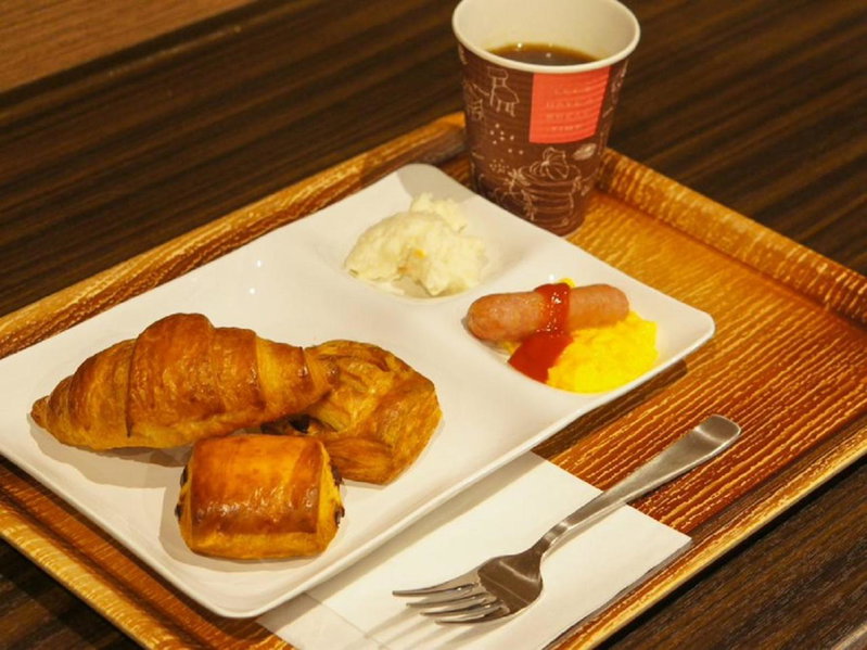 HOTEL LiVEMAX Osaka Yodoyabashi, Osaka, Япония