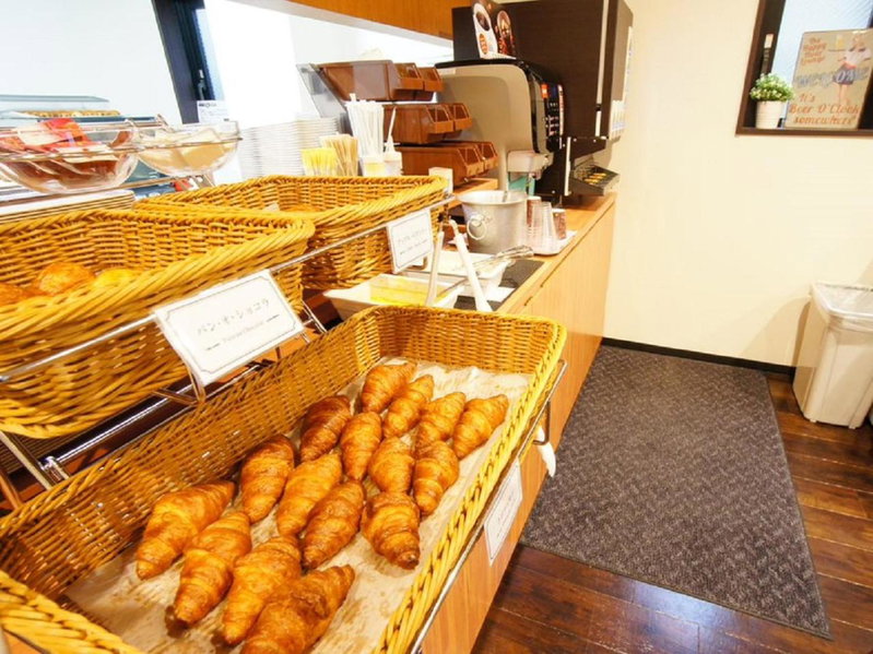 HOTEL LiVEMAX Osaka Yodoyabashi, Osaka, Япония