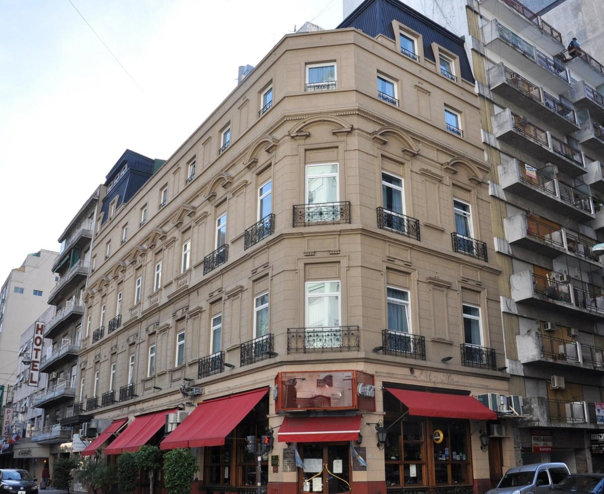 Europlaza Hotel & Suites, Argentine