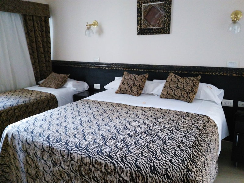 Hotel AyB Internacional, Balvanera, Argentina