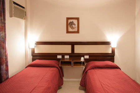 Hotel Carollo, Mendoza, Argentinien