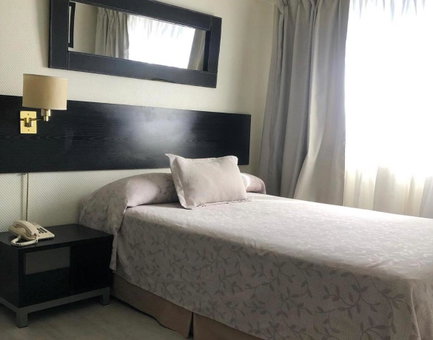 Hotel La Perla, Balvanera, Argentina