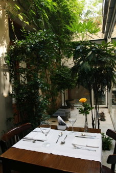 248 Finisterra, Colegiales, Argentina