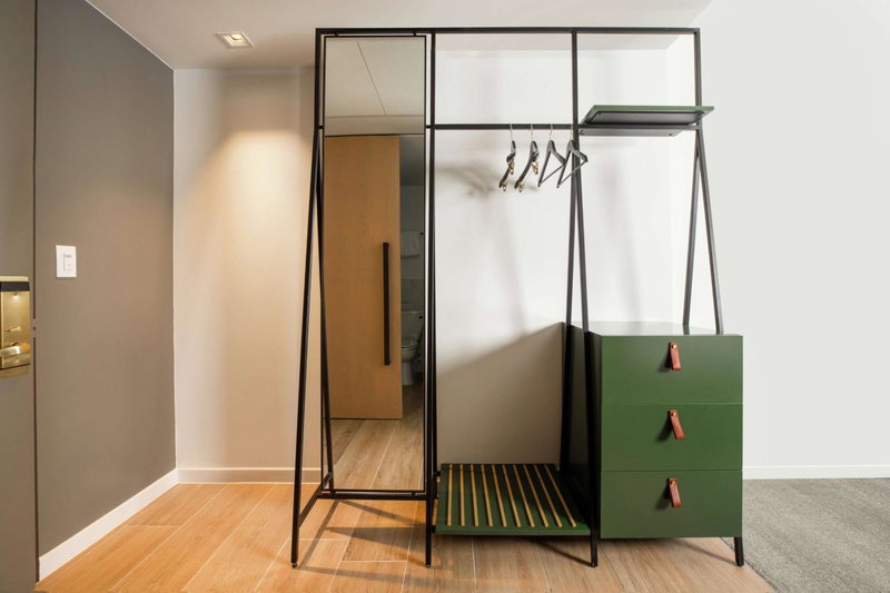 C. Baldwin, Curio Collection by Hilton, Houston, Соединённые Штаты