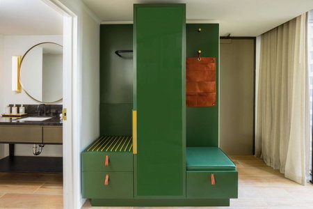 C. Baldwin, Curio Collection by Hilton, Houston, Соединённые Штаты