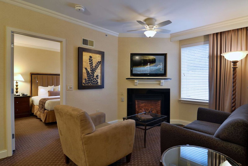 Eden Resort and Suites, BW Premier Collection, Lancaster, United States