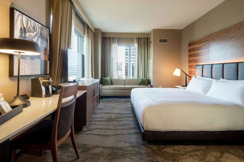 The Porter Portland, Curio Collection By Hilton, Portland, United States