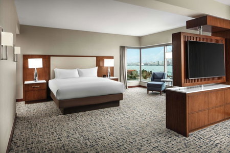 Hilton Boston Logan Airport, Chelsea, Соединённые Штаты