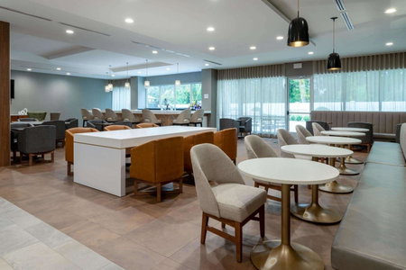 Wyndham Garden Orlando Airport - Free Airport Shuttle - PARK N' FLY Available, Southchase, Vereinigte Staaten