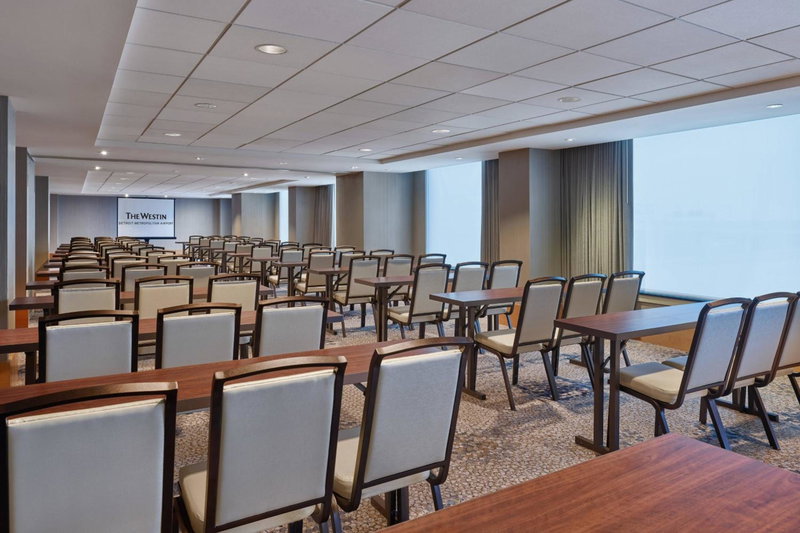 The Westin Detroit Metropolitan Airport, Romulus, United States