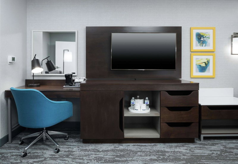 Hampton Inn & Suites Memphis-Beale Street, Memphis, United States