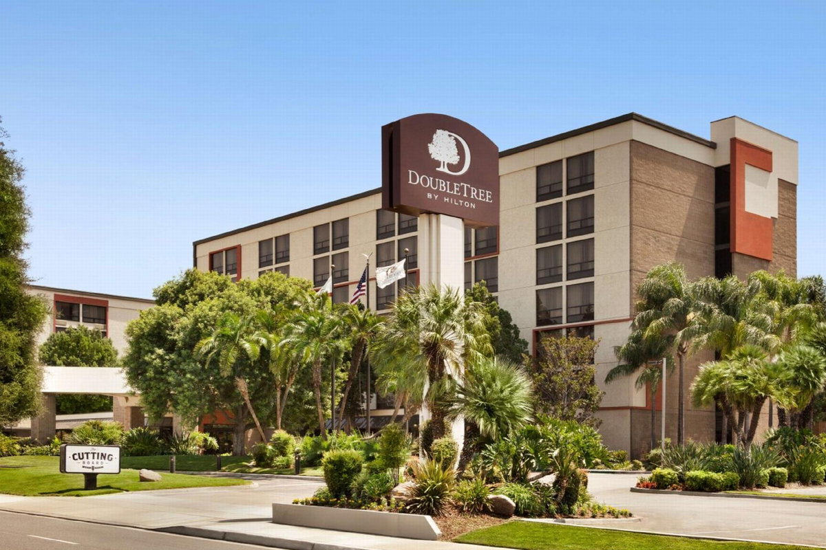 Hotel · DoubleTree by Hilton San Bernardino, Loma Linda