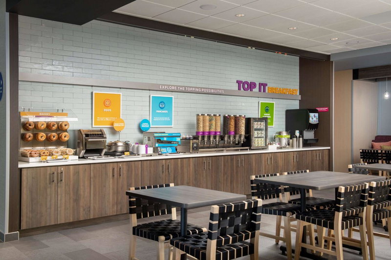 Tru By Hilton Miami West Brickell, Miami, United States