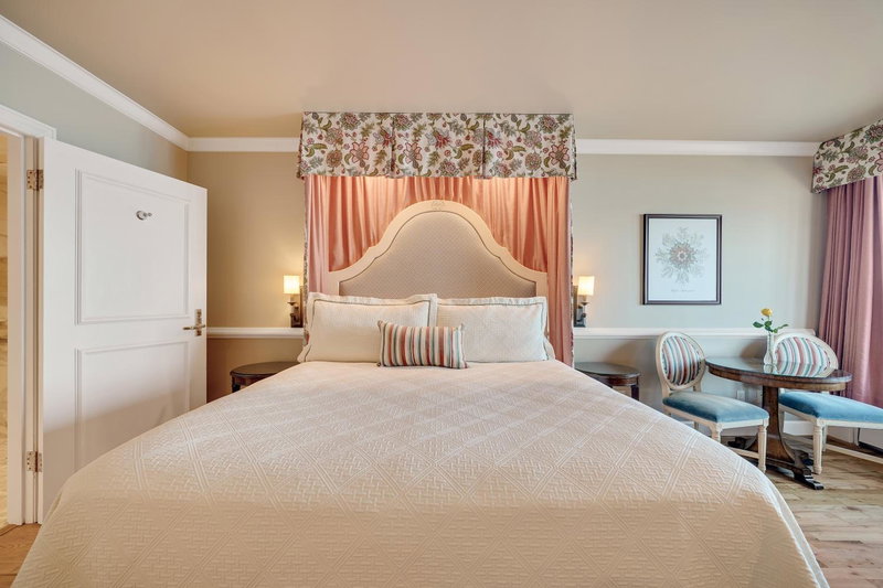 Spindrift Inn, Pacific Grove, United States