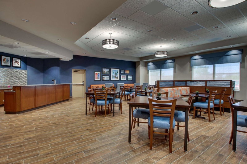 Drury Inn & Suites Iowa City Coralville, Coralville, United States