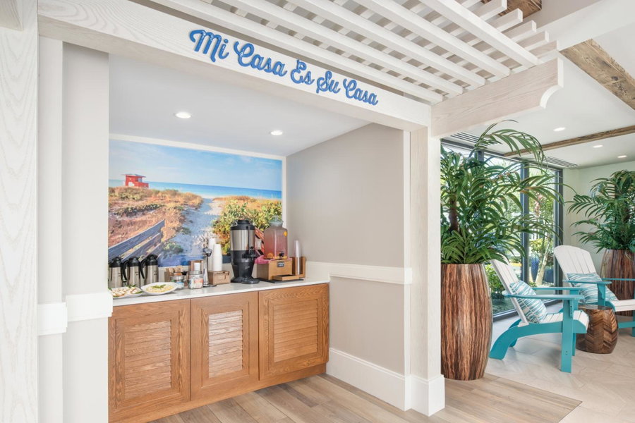 Compass by Margaritaville Hotel Naples, Naples, États-Unis
