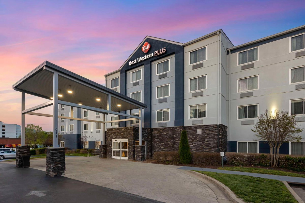 Hotel · Best Western Plus Nashville Airport Hotel - BNA, Hermitage