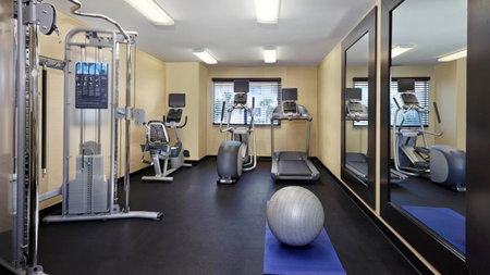 Holiday Inn Express & Suites Naples Downtown - 5th Avenue by IHG, Naples, Estados Unidos