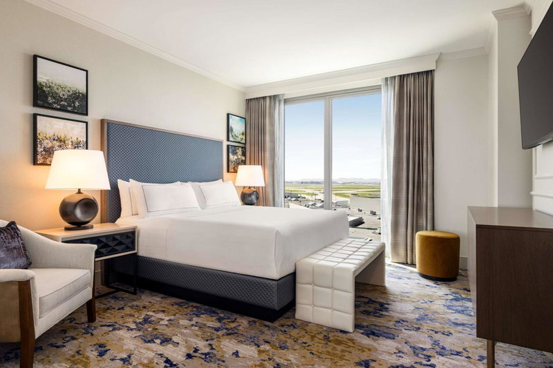 Hilton BNA Nashville Airport Terminal, Hermitage, États-Unis