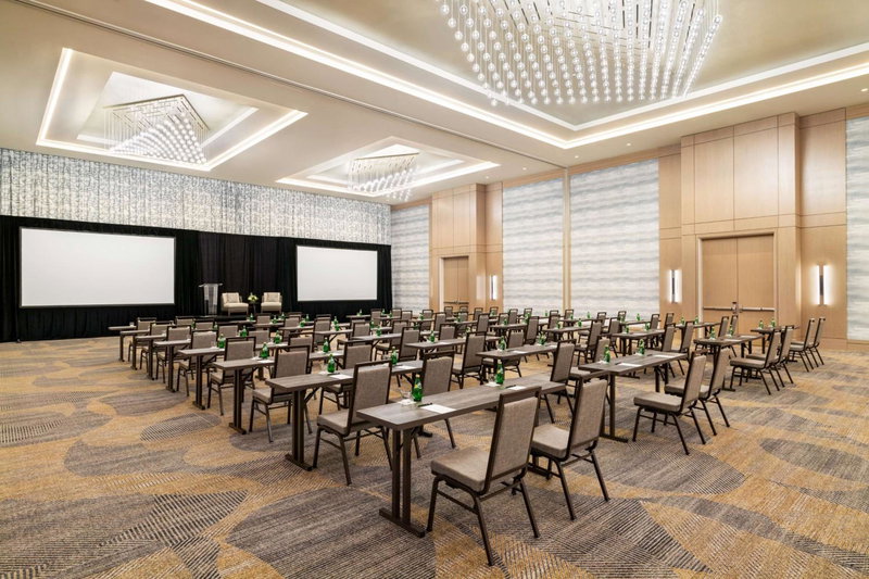 Hilton BNA Nashville Airport Terminal, Hermitage, États-Unis