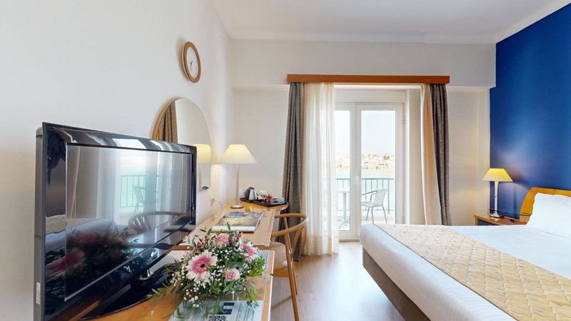 Lucy Hotel, Chalkida, Grèce