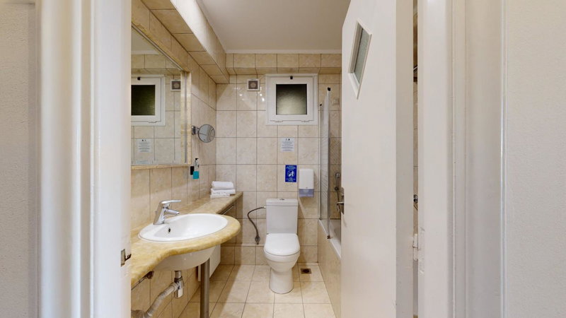 Lucy Hotel, Chalkida, Grèce