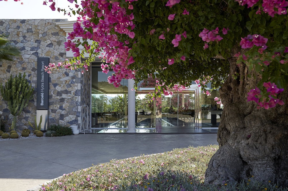 Hotel · Hydra Beach Resort, Ermionida
