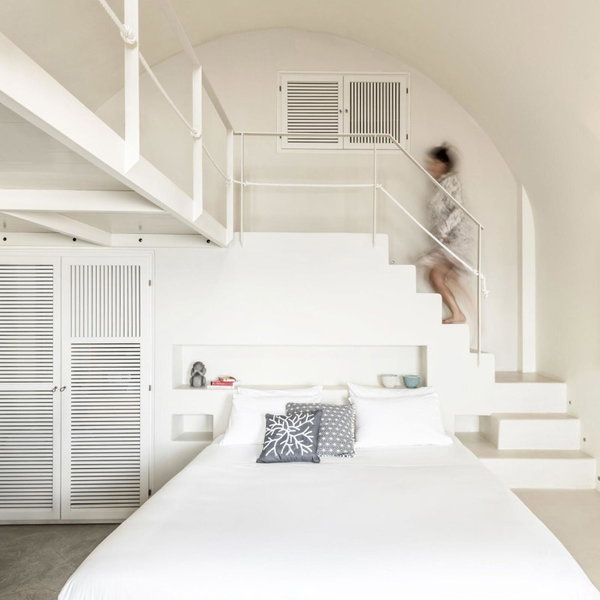 West East Suites, Imerovigli, Греция