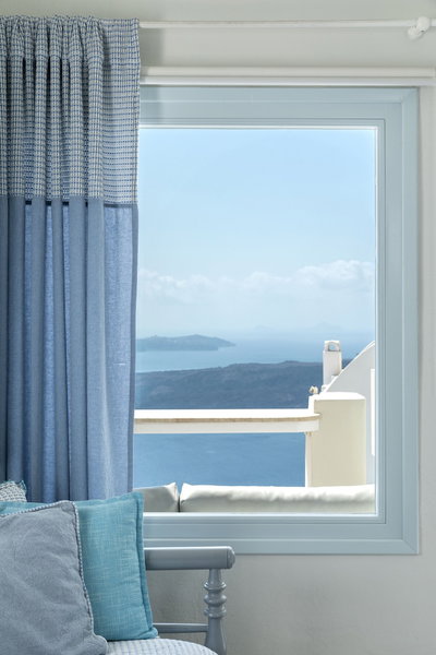 Blue Dolphins Apartments & Suites, Santorini, Греция