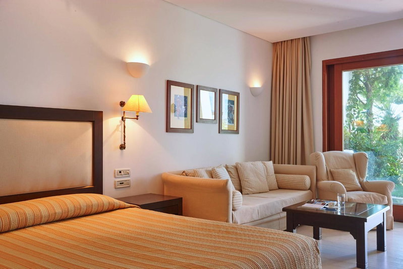 Grand Resort Lagonissi, Vari, Griechenland
