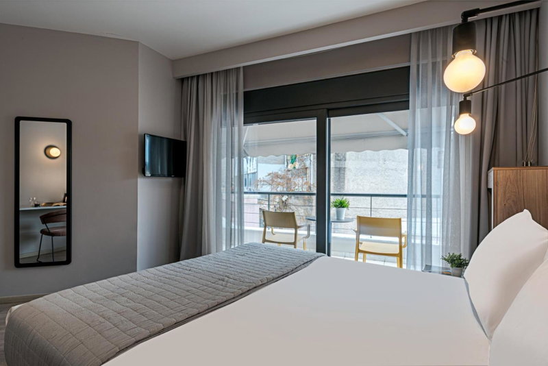BED in Athens, Athens, Greece