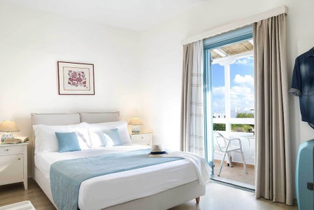 Perigiali Hotel, Skiros, Greece