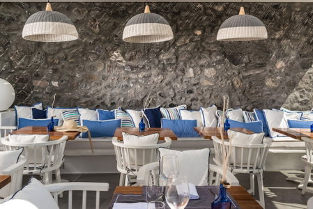 Mythical Blue Luxury Suites, Santorini, Grèce