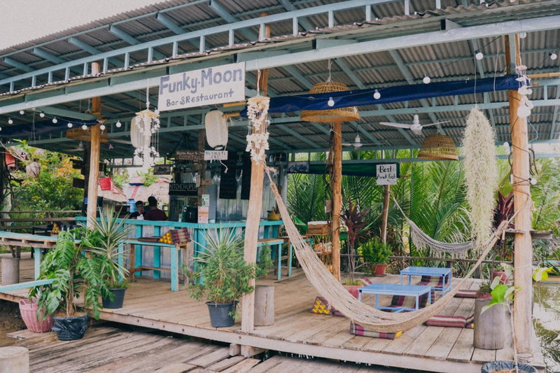 Funky Moon Kampot, Kampot, Камбоджа