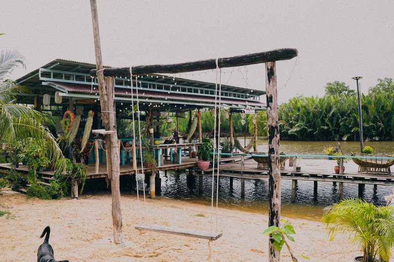 Funky Moon Kampot, Kampot, Камбоджа