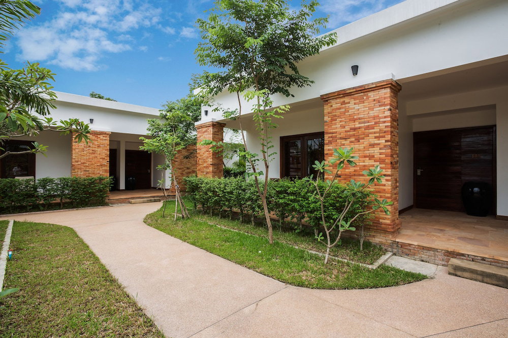 Отель · Le Mayansa Resort, Siem Reap