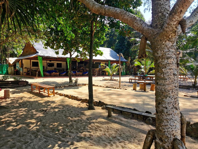 Sleeping Trees, Koh Rong Sanloem, Cambodge
