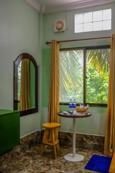Por Chey, Battambang, Camboya