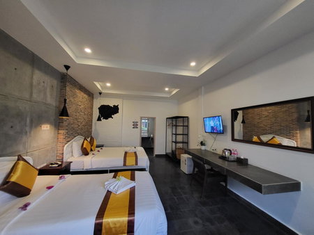 Sun Chakra Boutique Hotel - 50m to Museum & Royal Palace & Walking street, Phnom Penh, Kambodscha