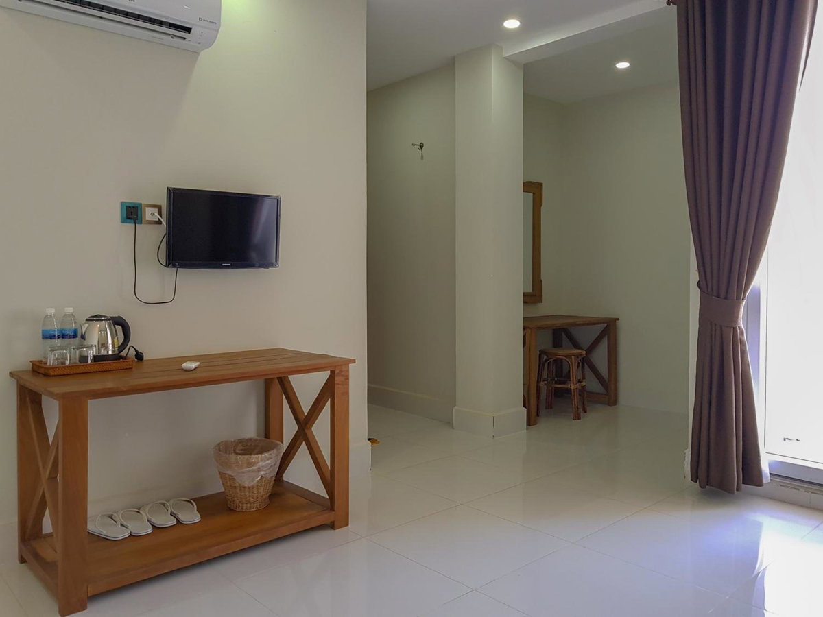 Hôtel · Montagne Regency, Kampot