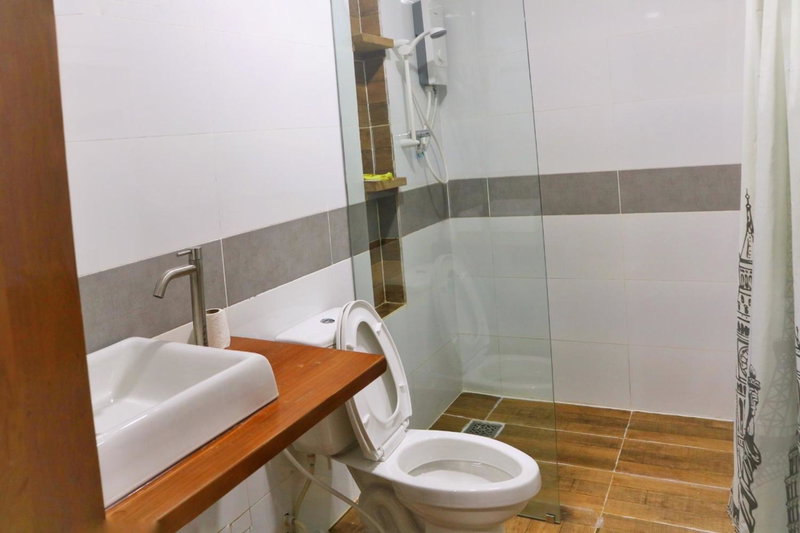 Neakru Guesthouse and Restaurant, Kampot, Cambodia