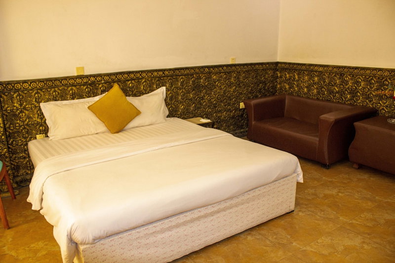 Le Hotel Hotel, Phnom Penh, Camboya
