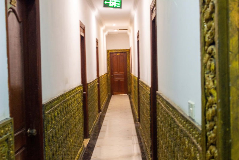 Le Hotel Hotel, Phnom Penh, Camboya
