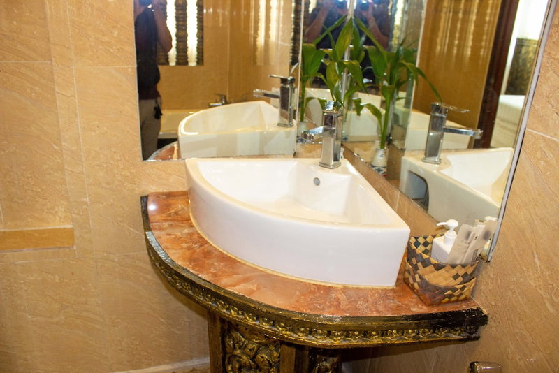 Le Hotel Hotel, Phnom Penh, Camboya
