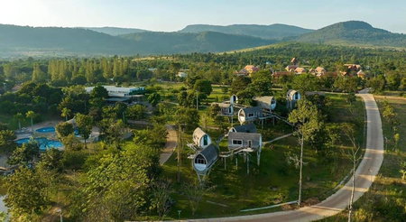 Phum Domnak Domrey Resort, Chambok, Cambodia